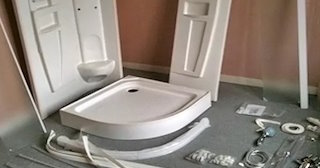 Установка и монтаж душевых кабин от 4090 руб. в Кургане - СантехДомКрг